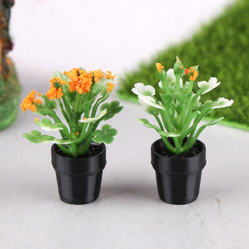 Set of 5 Miniature Potted Plants for Dollhouse Scenes