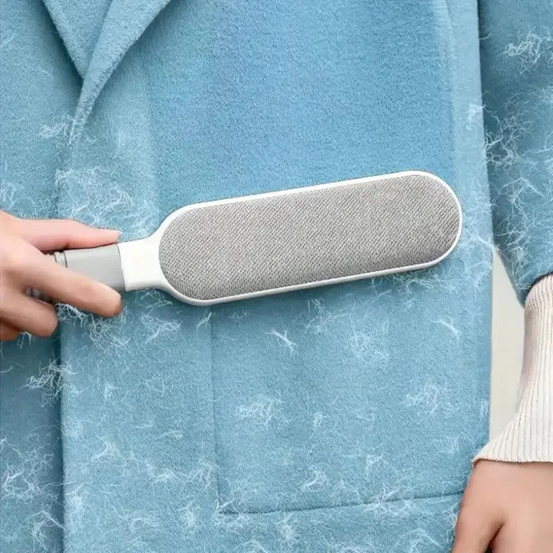 Refillable Pet Hair Remover Roller for Furniture, Clothing & Car Interiors