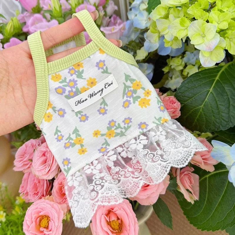 Vestido Floral de Encaje para Mascotas