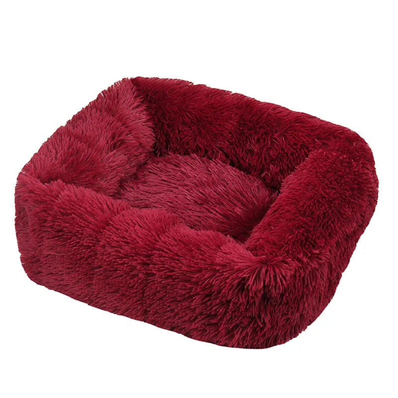 Lit carré en peluche de luxe pour chien