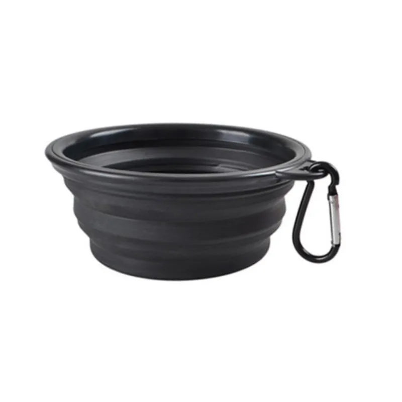 Schwarze faltbare Silikon-Haustier-Reise-Schale mit Aufhängegurt.