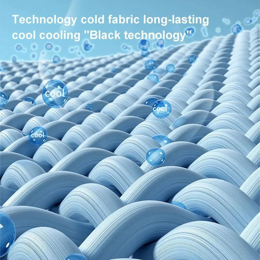 Gros plan sur un tissu bleu texturé utilisé pour une technologie de refroidissement durable.