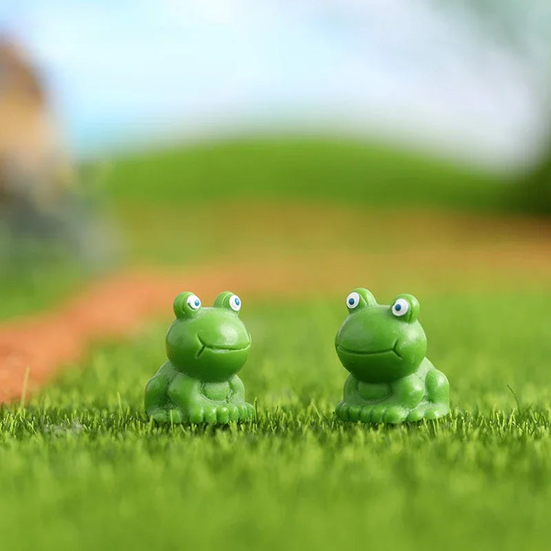 Mini Resin Frog Figurines for Fairy Garden & Terrarium Decor