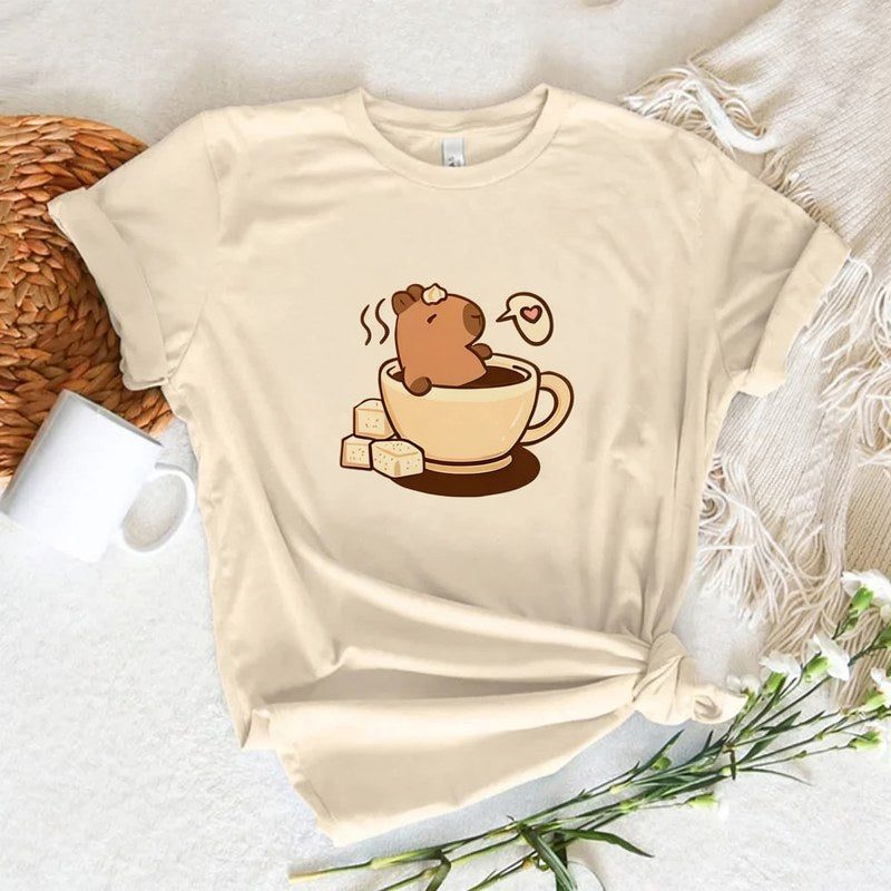 Camiseta Gráfica de Capibara