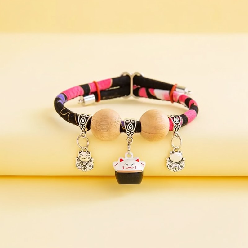 Collar Antipulgas y Garrapatas de Madera de alcanfor natural para mascotas